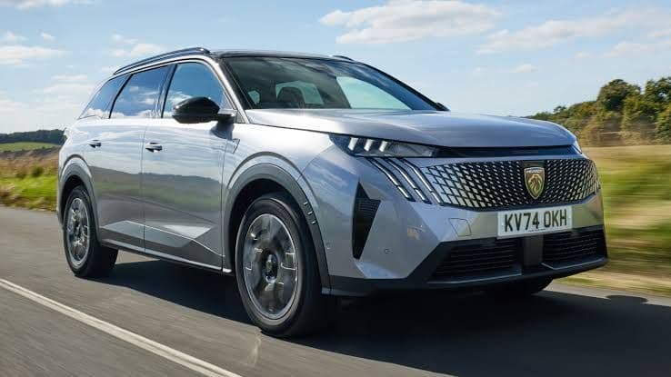 Peugeot  5008 Hybrid 145 e-DCS6